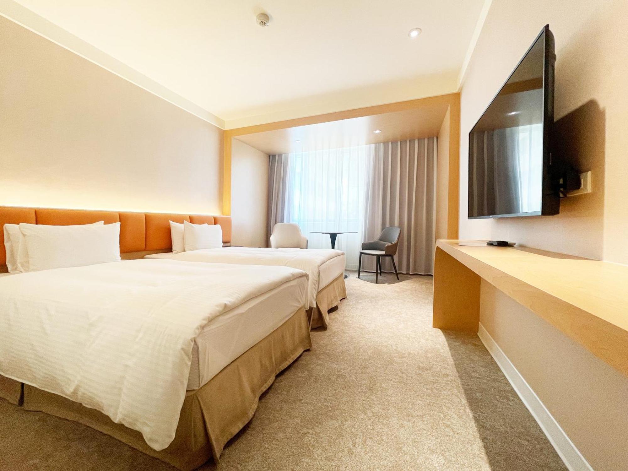 Hotel Tainan Exterior photo