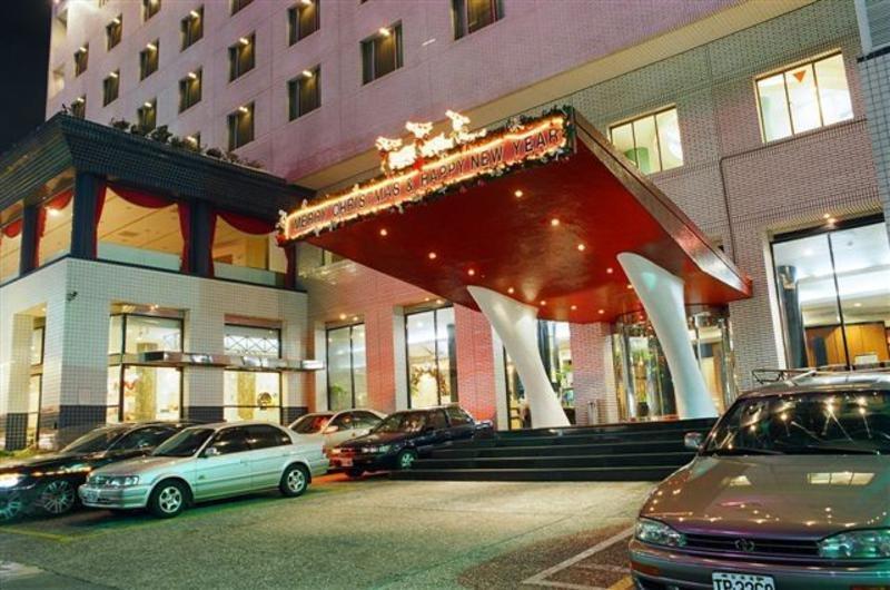 Hotel Tainan Exterior photo